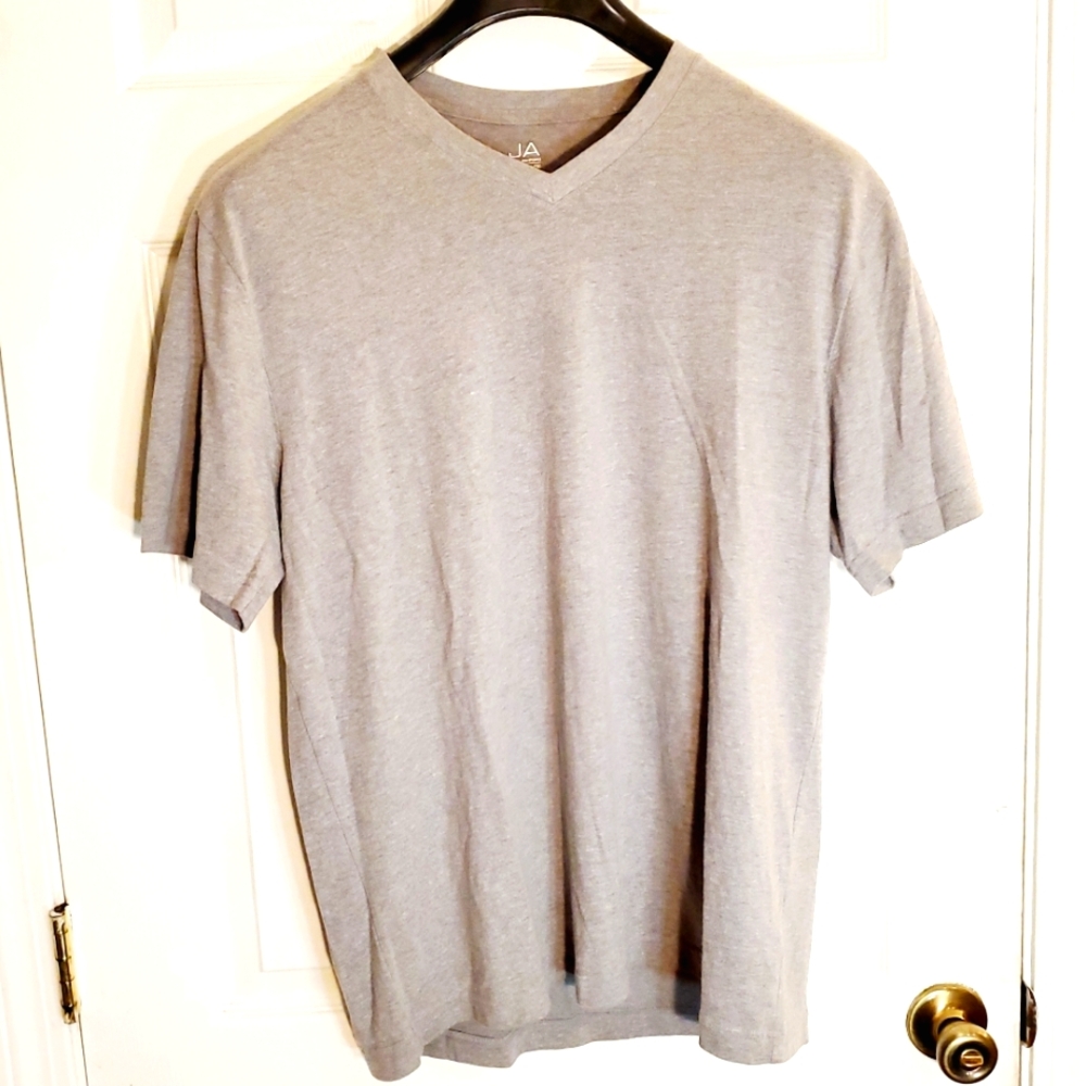 John Ashford Gray Mens LARGE L Short Sleeve V-NECK Easy-Care T-Shirt CLEAN NEW